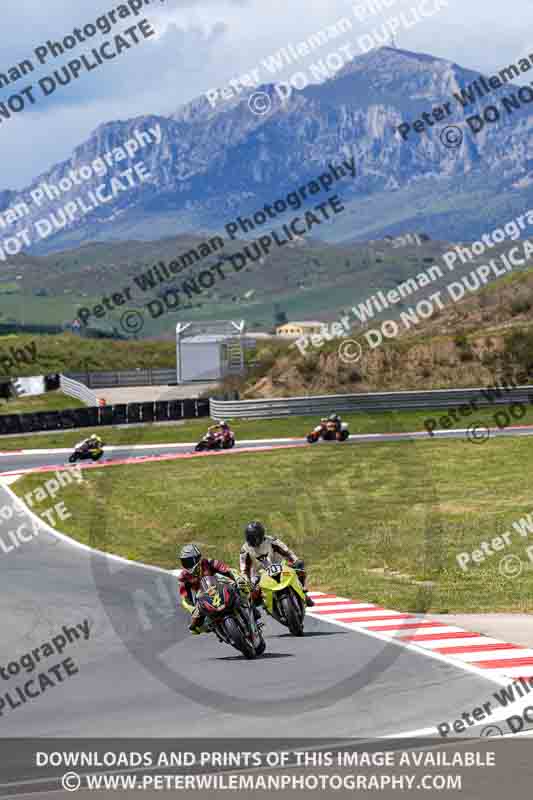 cadwell no limits trackday;cadwell park;cadwell park photographs;cadwell trackday photographs;enduro digital images;event digital images;eventdigitalimages;navarra;no limits trackdays;peter wileman photography;racing digital images;trackday digital images;trackday photos
